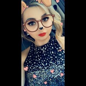 Meet your Posher, Alli